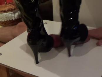 ТОС под жестокими высокими каблуками. Брутальное дробление, кончил.