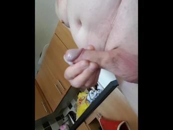 Гигантский кончил от старого парня