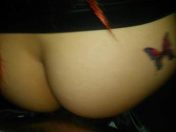 Scopami per strada e sborrami in bocca che sono la tua puttana