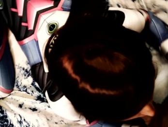 Косплей Overwatch: сосущий D.VA