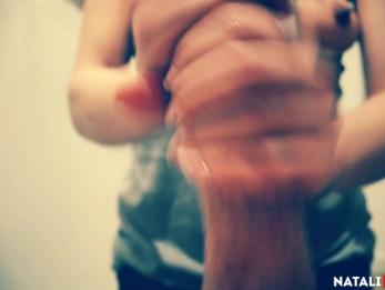 Маслянистая дрочка и плотная сперма - Natali Fiction