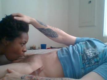 Ebony Queen Глубокая глотка до горлового пирога