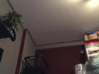 Минет и мастурбирует от моей красивой девушки