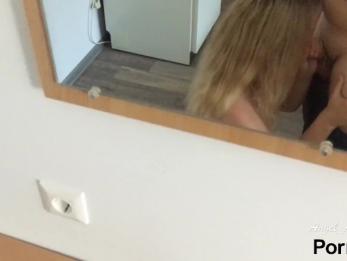 Дева брата трахает свою сестренку на семейном отдыхе | Angel_And_Devil