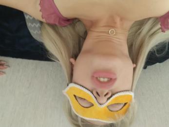 голодная сестра кончает от анала и глотает сперму