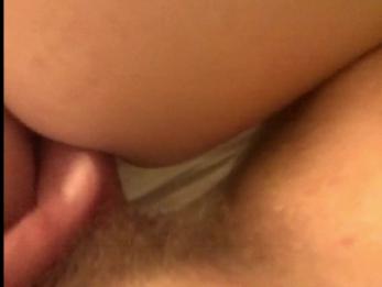 Шеннон трахается в задницу, когда пьян