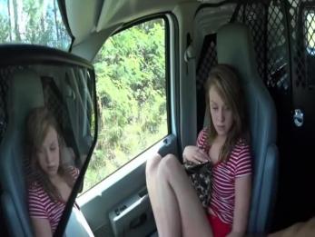 Русская девушка подросток унижена и оскорблена минетом