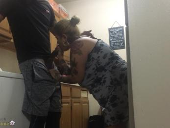 Бог похоти @ i8her314 трахает Lusty на кухне