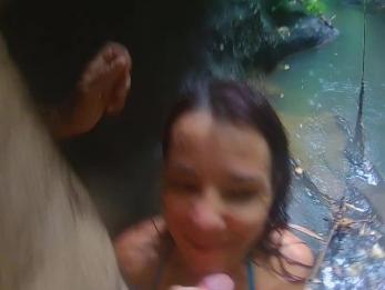 Оргазмический мокрый трах под дождем # дождь, джунгли, река усиливает сексуальные чувства