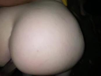 2 толстые мамочки получают dicked вниз в заднем дворе кому-2 порнозвезд позиц 2/2